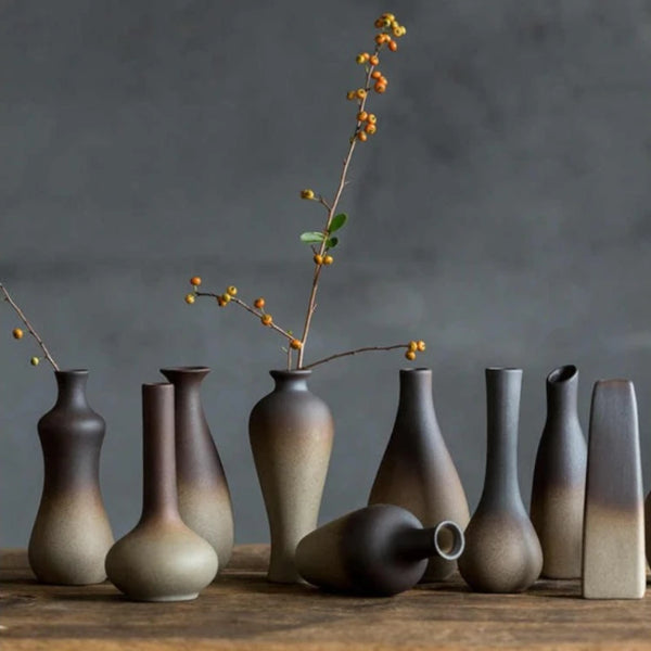 Chinese Zen Ceramic Vase – Small Retro Tabletop Flower Holder