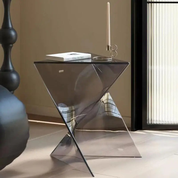 Geometric Acrylic Coffee Table – Transparent Minimalist Side Table